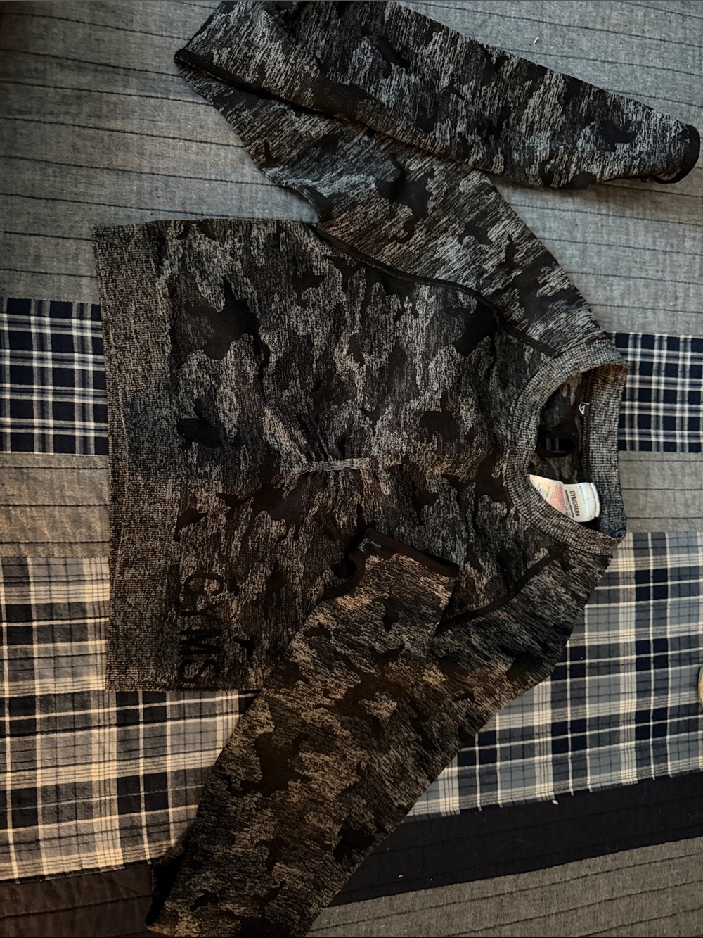 Gymshark Black & Gray Camo Long Sleeve Pullover